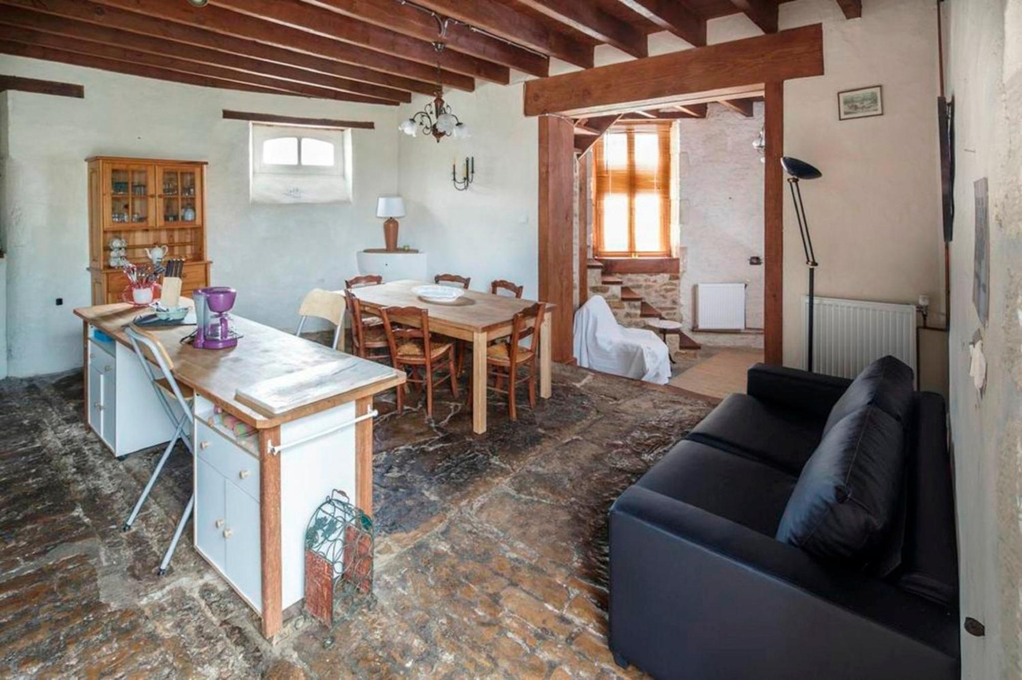 Holiday Home La Brijopa Bazoges-en-Pareds Zimmer foto